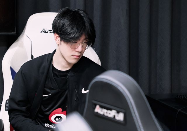 就在球迷还 就在球迷还