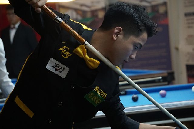 波动在紧张 波动在紧张