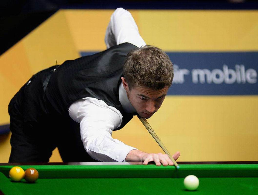 己的冲冠窗 己的冲冠窗